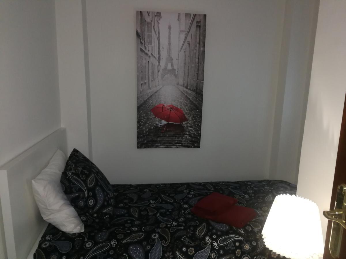 Apartamento Alfalfa Apartment Севиля Екстериор снимка