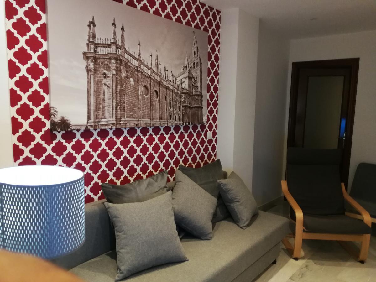 Apartamento Alfalfa Apartment Севиля Екстериор снимка