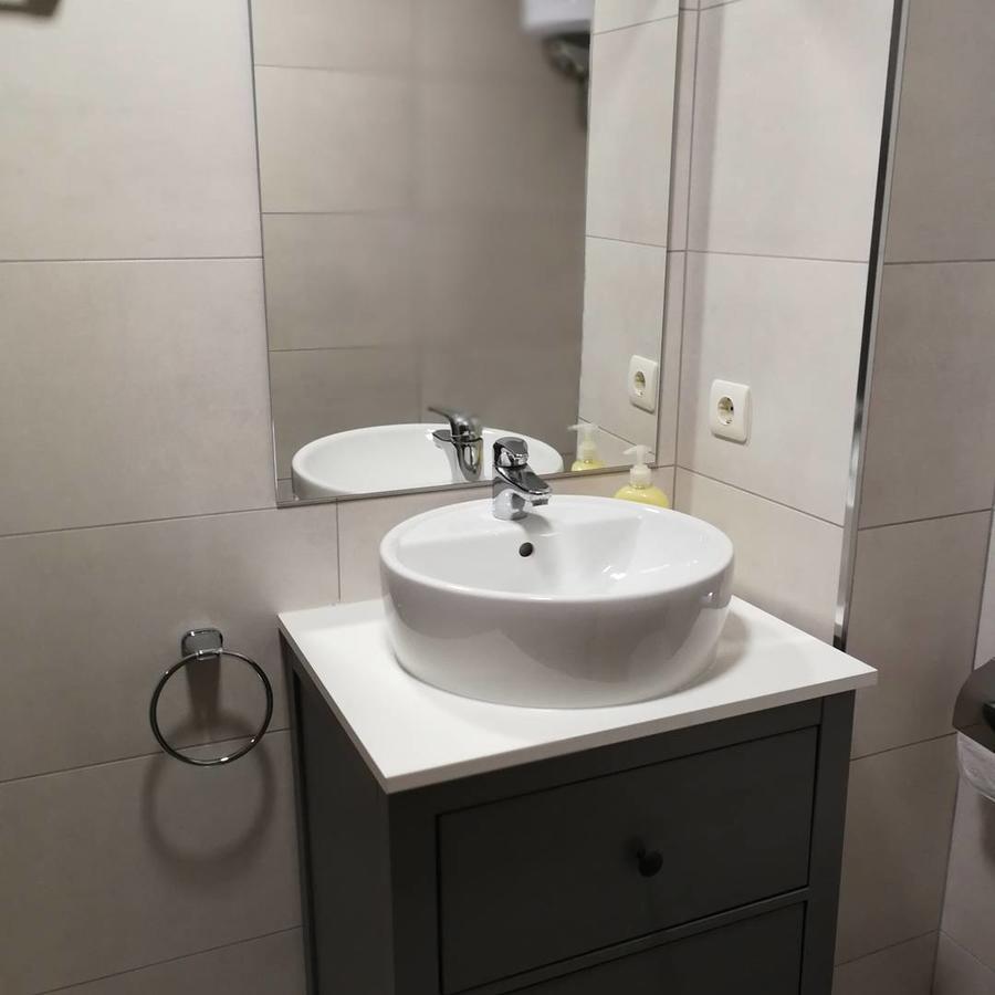 Apartamento Alfalfa Apartment Севиля Екстериор снимка